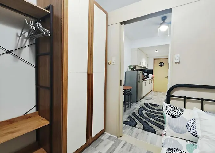 Sea Residences By Fernan 5-min Walk To Moa Netflix Fast Wi-fi Pool View * Manila