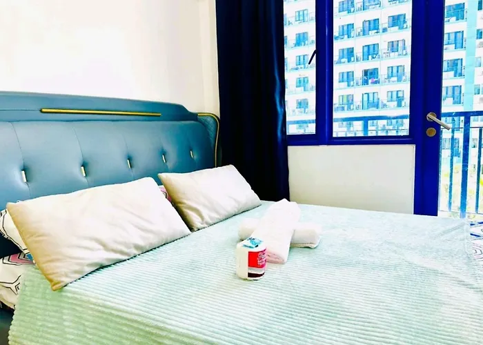 Apartment Sea Residences By Fernan 5-min Walk To Moa Netflix Fast Wi-fi Pool View *