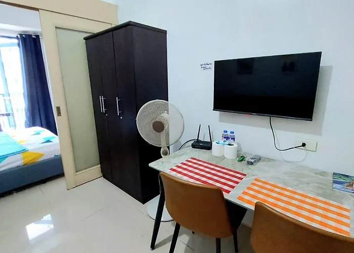 Sea Residences By Fernan 5-min Walk To Moa Netflix Fast Wi-fi Pool View Manila